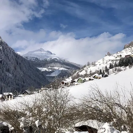 Holzies Bergidyll * Rennweg am Katschberg
